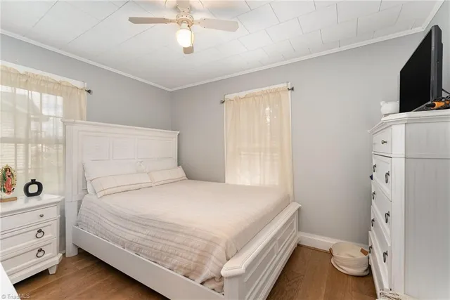 $300,000 | 490 Oakland Drive, Elkin, NC 28621