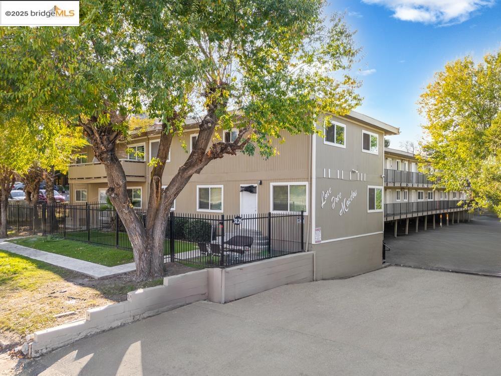 3126 Lone Tree Way Antioch, CA 94509 - Photo 1 of 24 Back of property