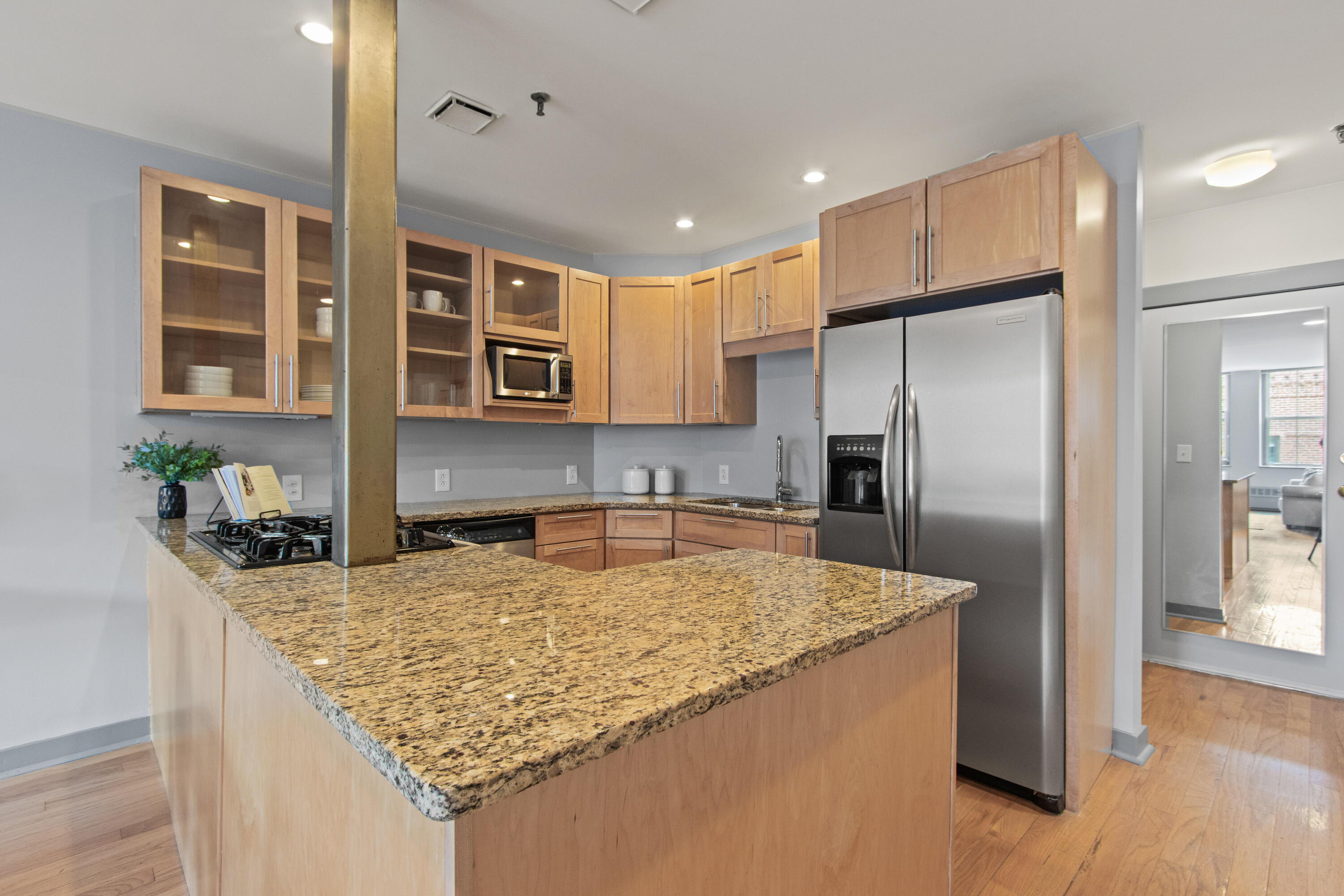 150 Middle Street, Unit 4J Portland, ME 04101 - Photo 10 of 29 Kitchen