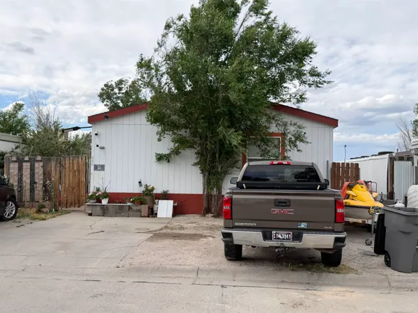 $240,000 | 940 Park Ln Street, Evansville, WY 82636