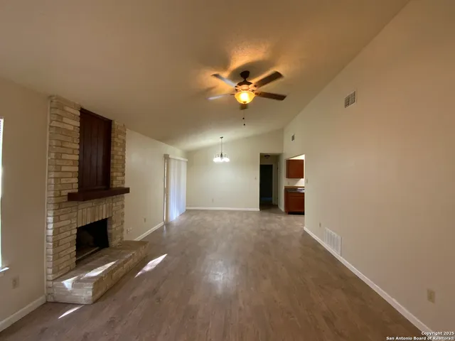$1,295 | 10123 Galesburg, San Antonio, TX 78250
