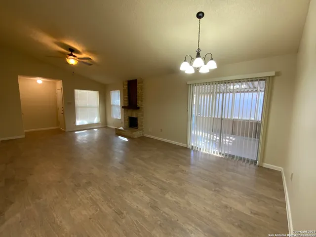 $1,295 | 10123 Galesburg, San Antonio, TX 78250