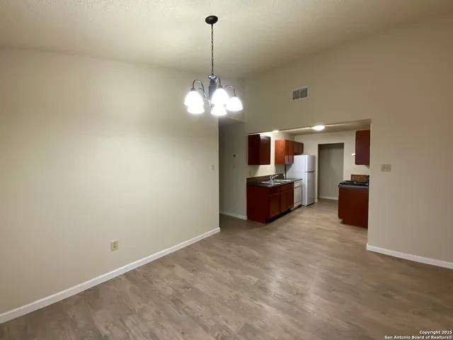 $1,295 | 10123 Galesburg, San Antonio, TX 78250