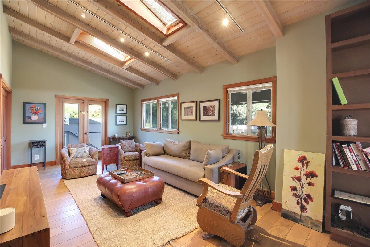 2020 Las Canoas Ridge Way Santa Barbara, CA 93105 - Photo 12 of 37 34-034