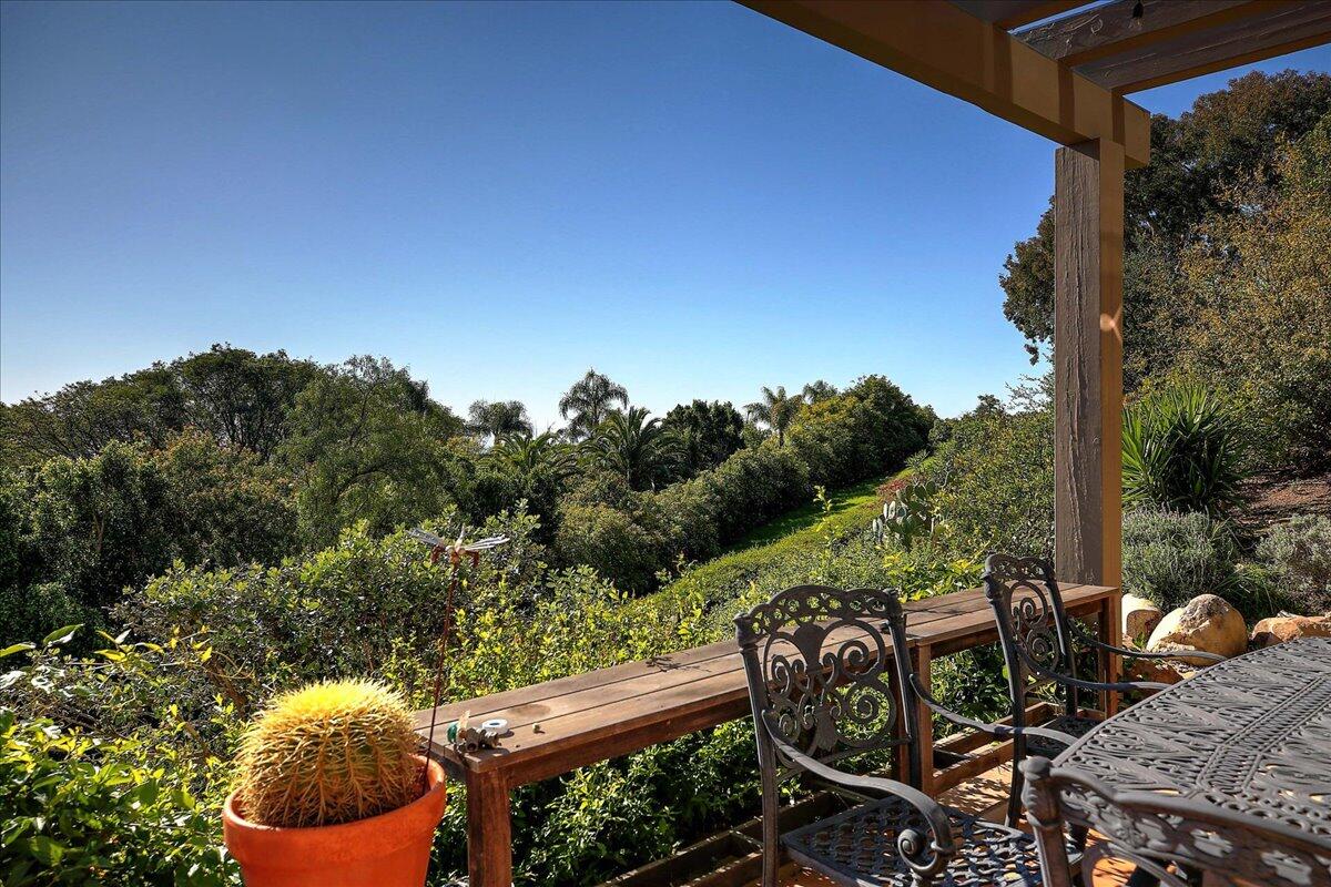 2020 Las Canoas Ridge Way Santa Barbara, CA 93105 - Photo 26 of 37 18-018
