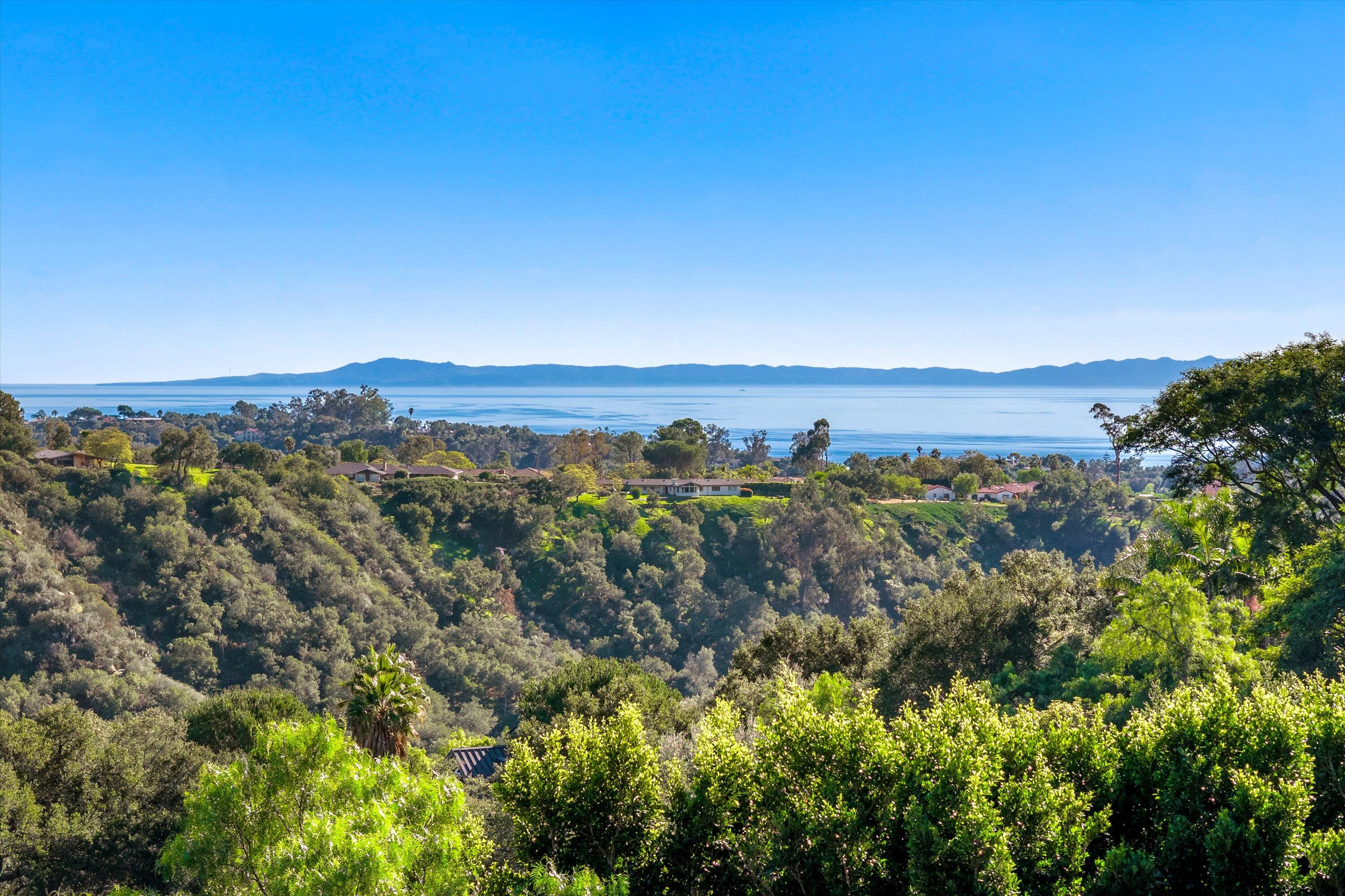 2020 Las Canoas Ridge Way Santa Barbara, CA 93105 - Photo 37 of 37 04-1st story deck view