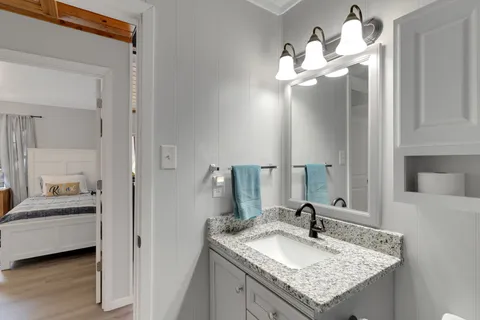 $360,000 | 170 Sea Gull Drive, Livingston, TX 77351