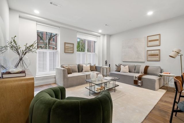 $1,975,000 | 566 Columbus Avenue, Unit 614, Boston, MA 02118
