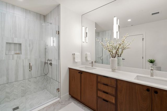 $1,975,000 | 566 Columbus Avenue, Unit 614, Boston, MA 02118