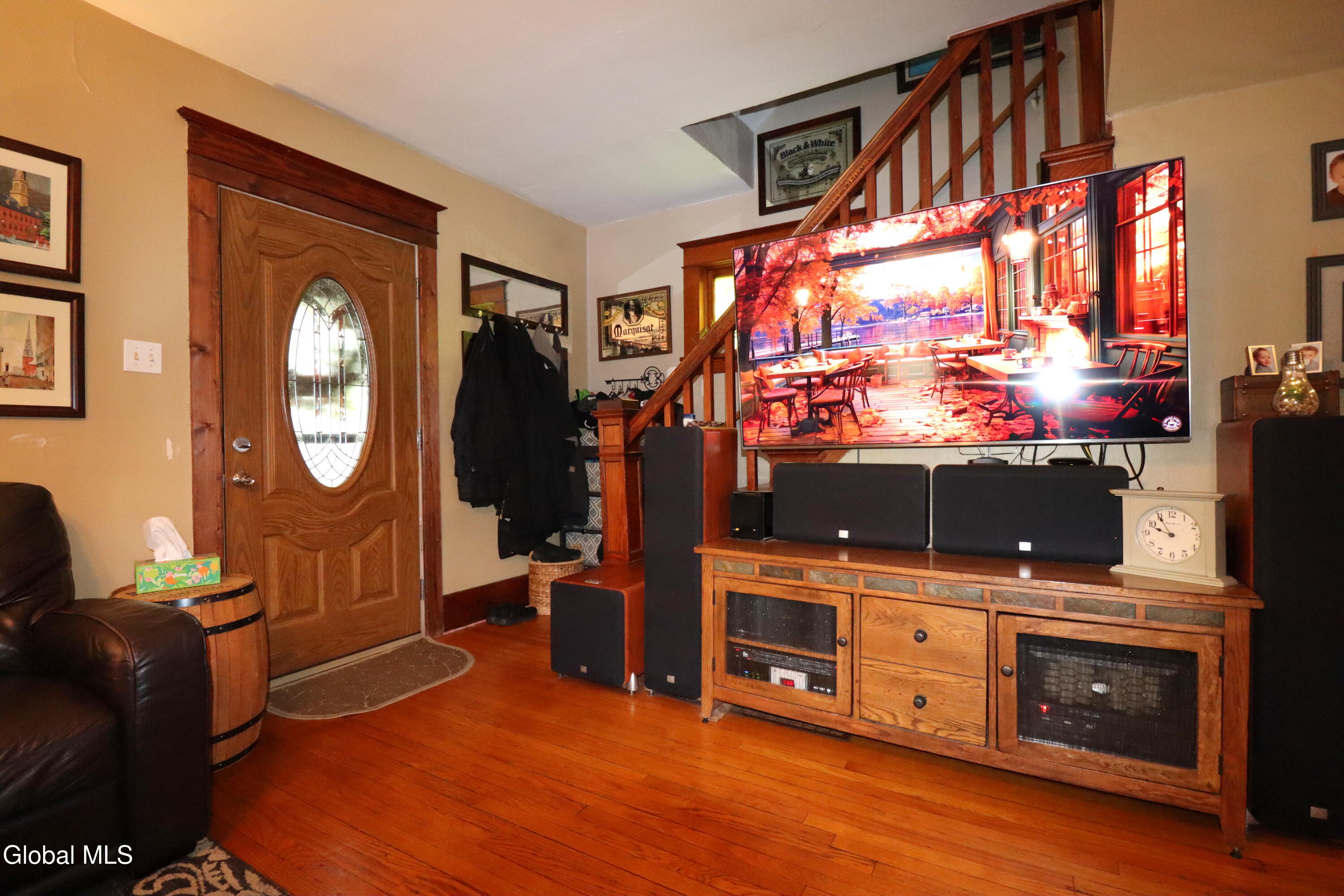 127 Swan Street Scotia, NY 12302 - Photo 3 of 40 IMG_7929