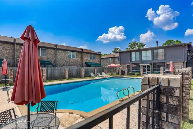 $76,000 | 1820 East Kings Highway, Unit 42, Shreveport, LA 71105