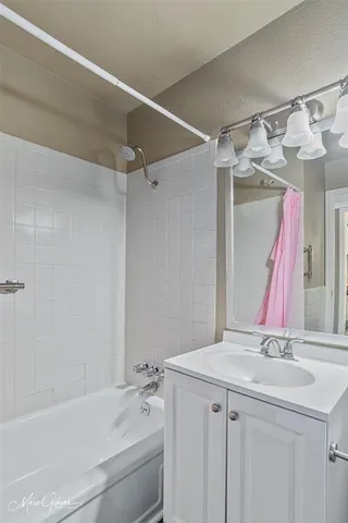 $76,000 | 1820 East Kings Highway, Unit 42, Shreveport, LA 71105