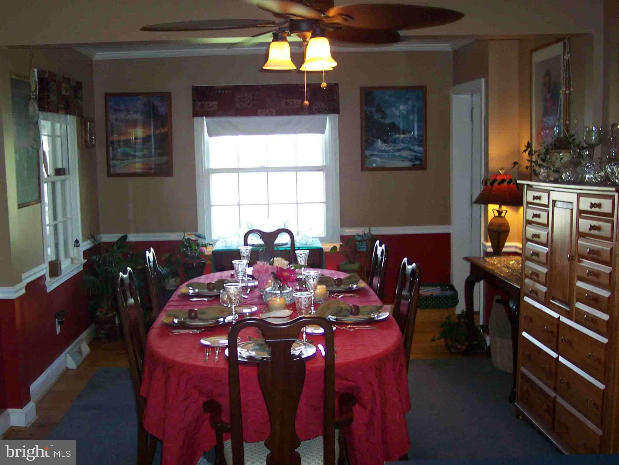 13240 Club Road Hagerstown, MD 21742 - Photo 12 of 20 Dining Room