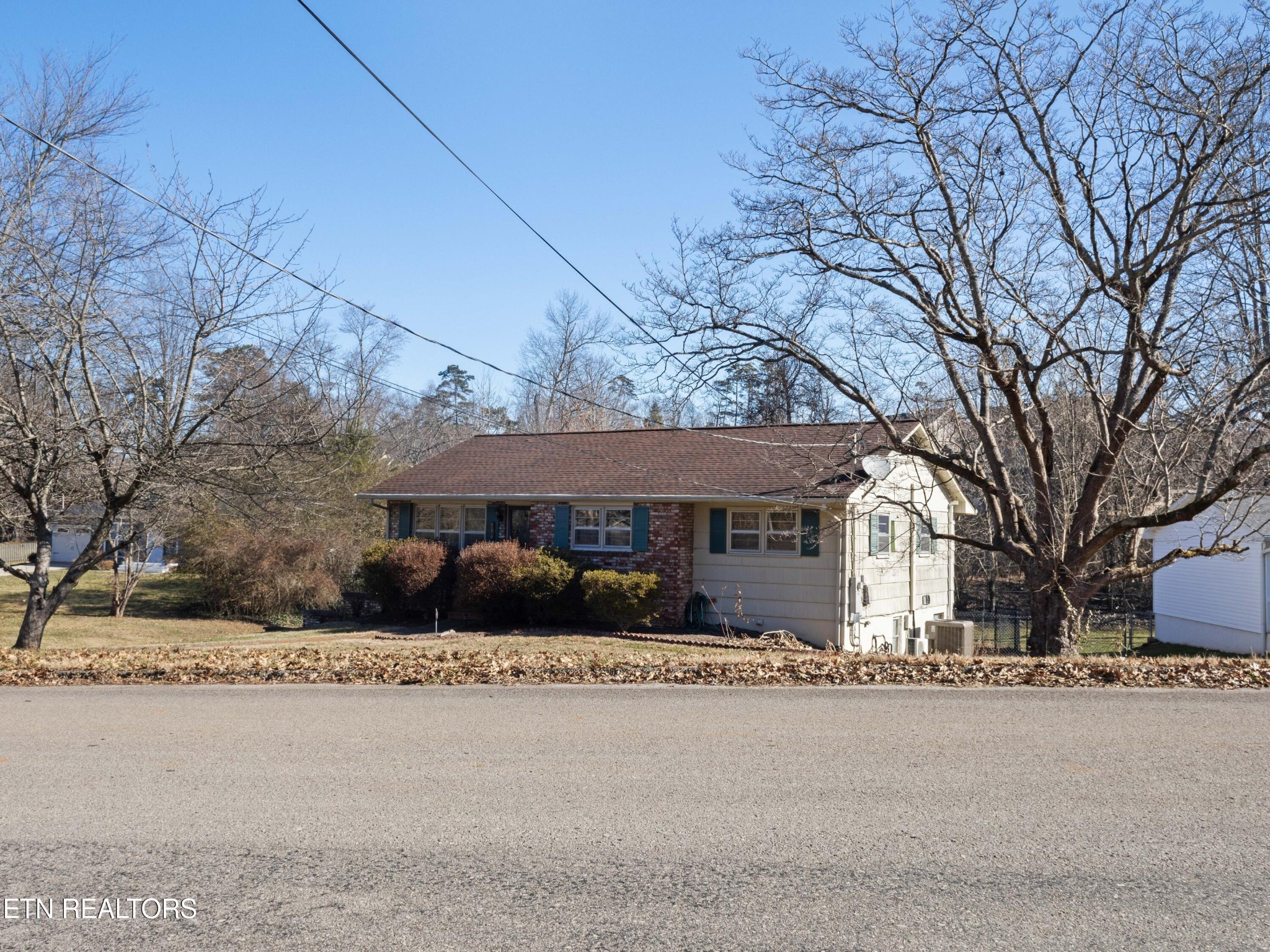 916 Mallory Road Knoxville, TN 37919 - Photo 4 of 51