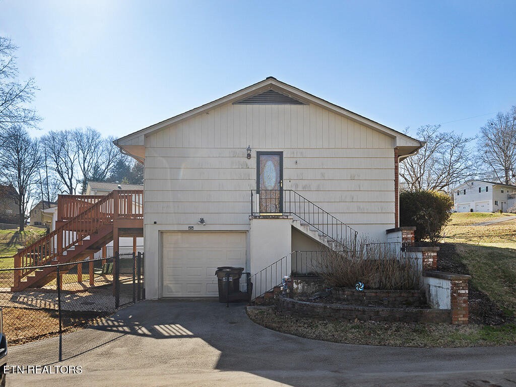 916 Mallory Road Knoxville, TN 37919 - Photo 10 of 51