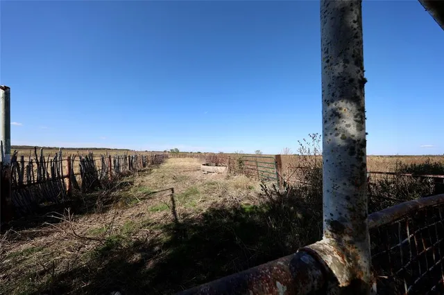 $455,000 | 1600 County Road 1109A, Rio Vista, TX 76093