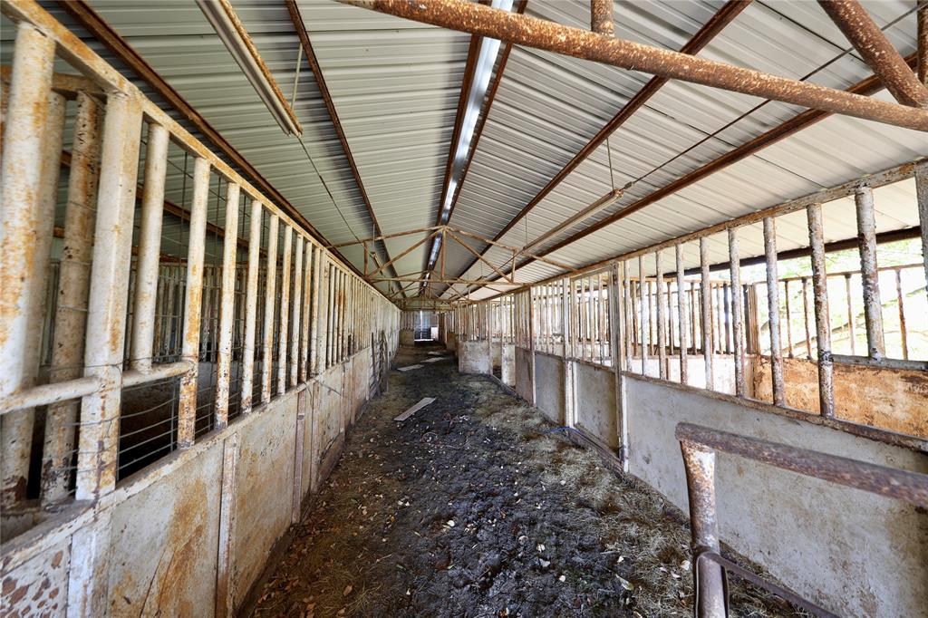 1600 County Road 1109A Rio Vista, TX 76093 - Photo 16 of 29 a view of entryway