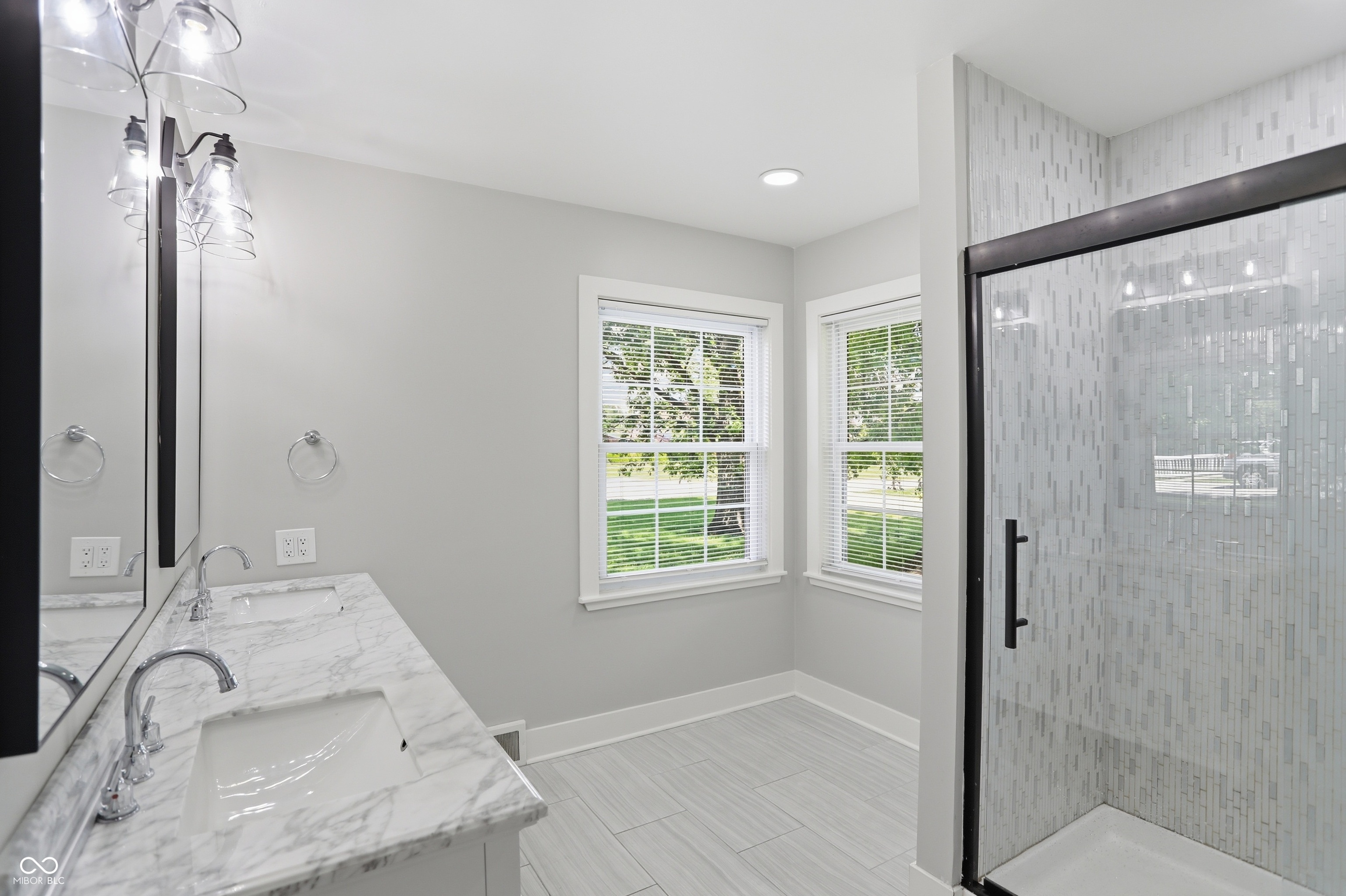 211 West McKenzie Road Greenfield, IN 46140 - Photo 26 of 34 Gallery Image 26
