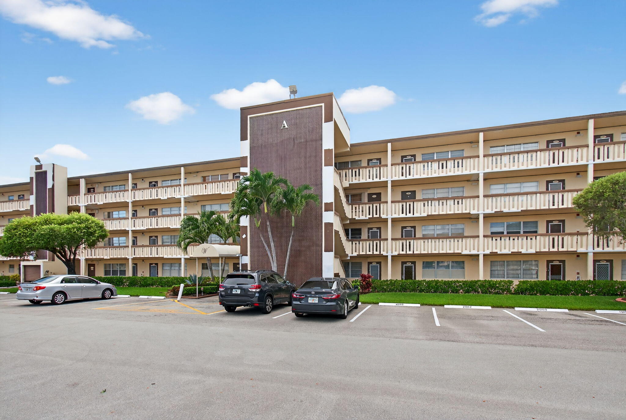 4003 Wolverton East Boca Raton, FL 33434 - Photo 49 of 93 1-web-or-mls-DSC_9068