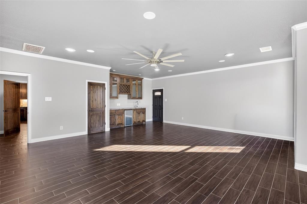 306 Garden Court Springtown, TX 76082 - Photo 37 of 39