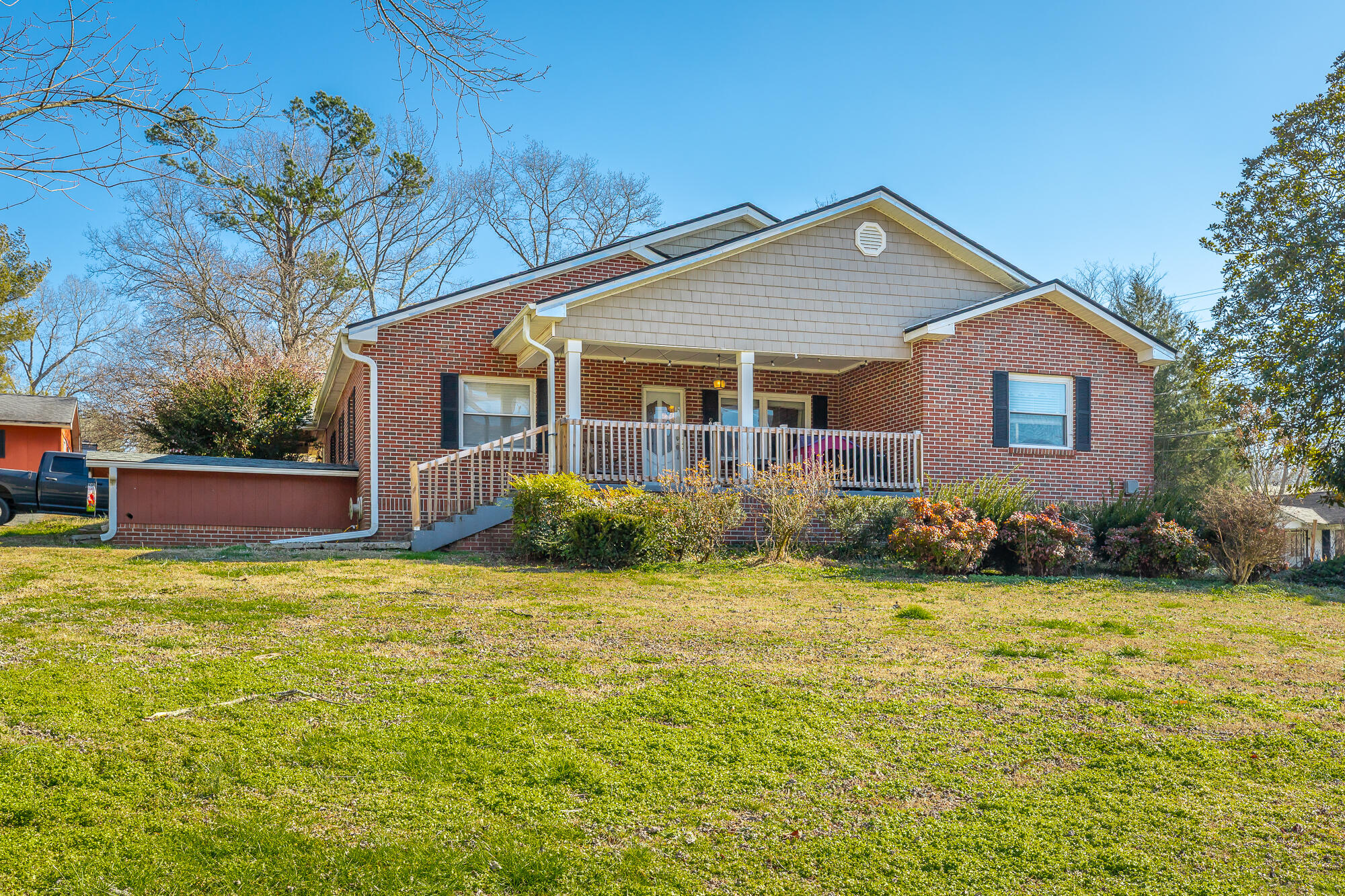746 Maple Street Whitwell, TN 37397 - Photo 18 of 37 746 Maple Street HD-36