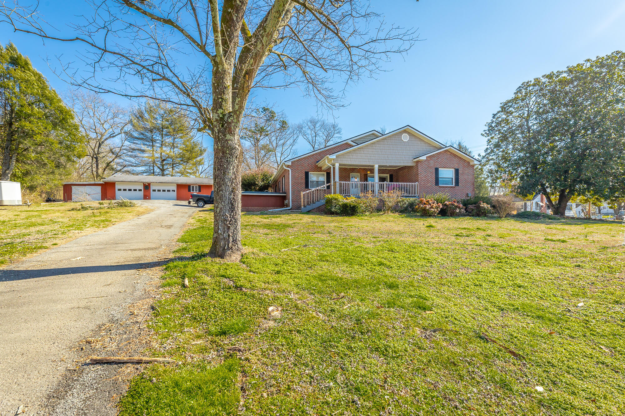 746 Maple Street Whitwell, TN 37397 - Photo 2 of 52 746 Maple Street HD-35