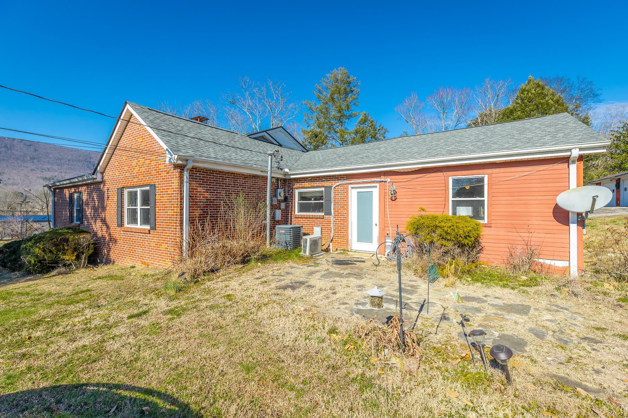 746 Maple Street Whitwell, TN 37397 - Photo 43 of 52 746 Maple Street HD-66