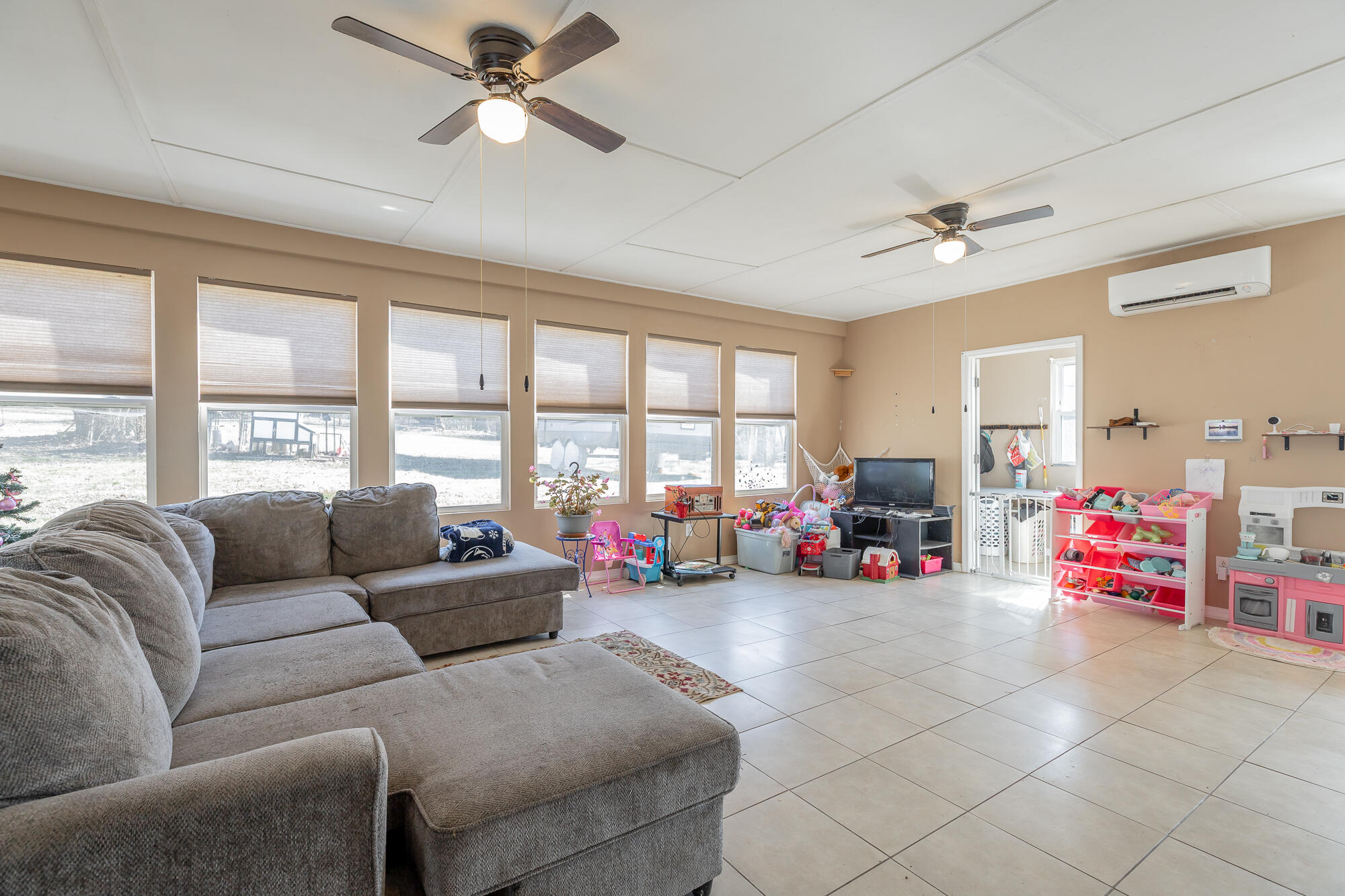 746 Maple Street Whitwell, TN 37397 - Photo 7 of 52 746 Maple Street HD-3