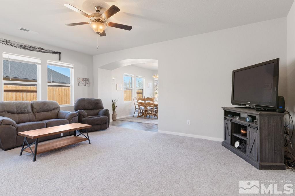 5095 Neumann Drive Reno, NV 89506 - Photo 4 of 38 Photo 4