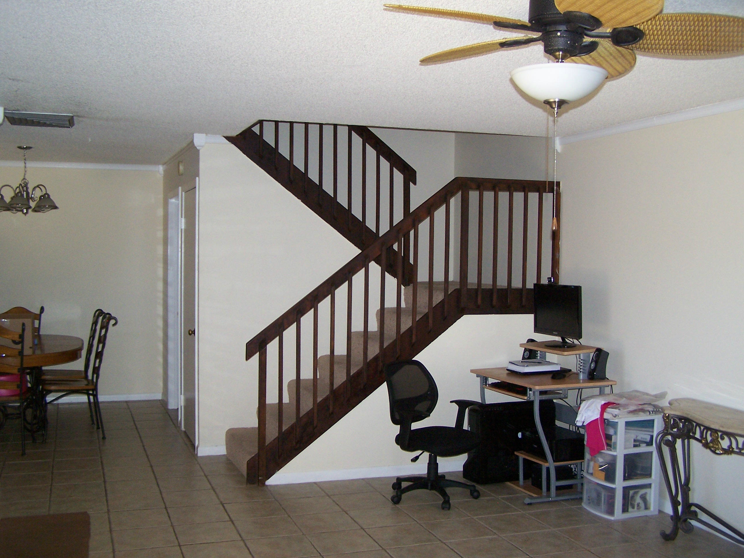 310 Buttonwood Lane, Unit B Boynton Beach, FL 33436 - Photo 5 of 17 Living Room