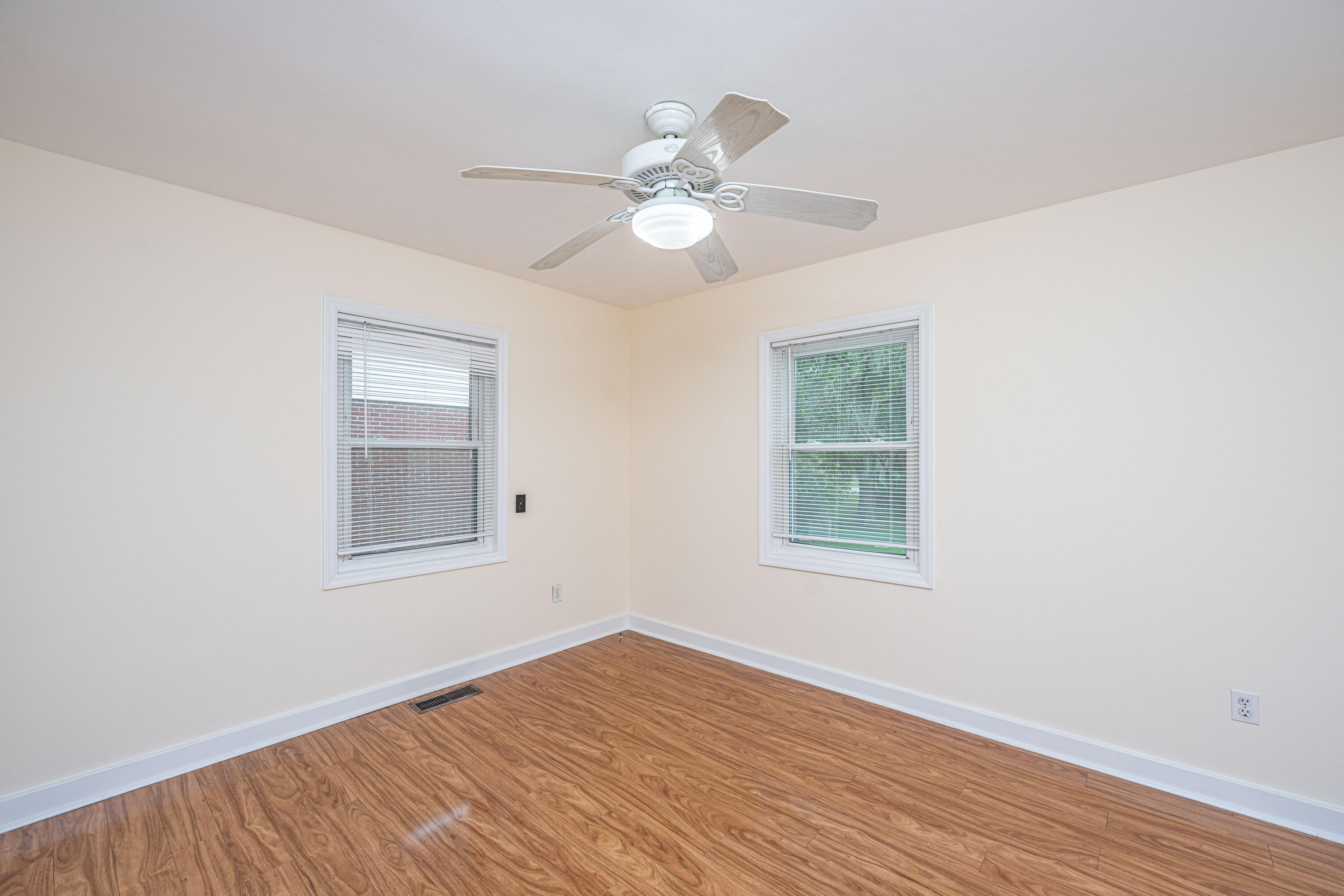 1010 West Recess Road Hanahan, SC 29410 - Photo 12 of 26 1010WRecessRdREDO013