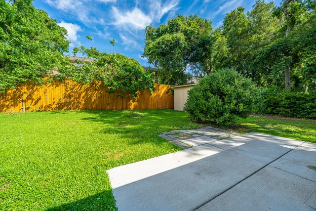 $305,000 | 1010 West Recess Road, Hanahan, SC 29410