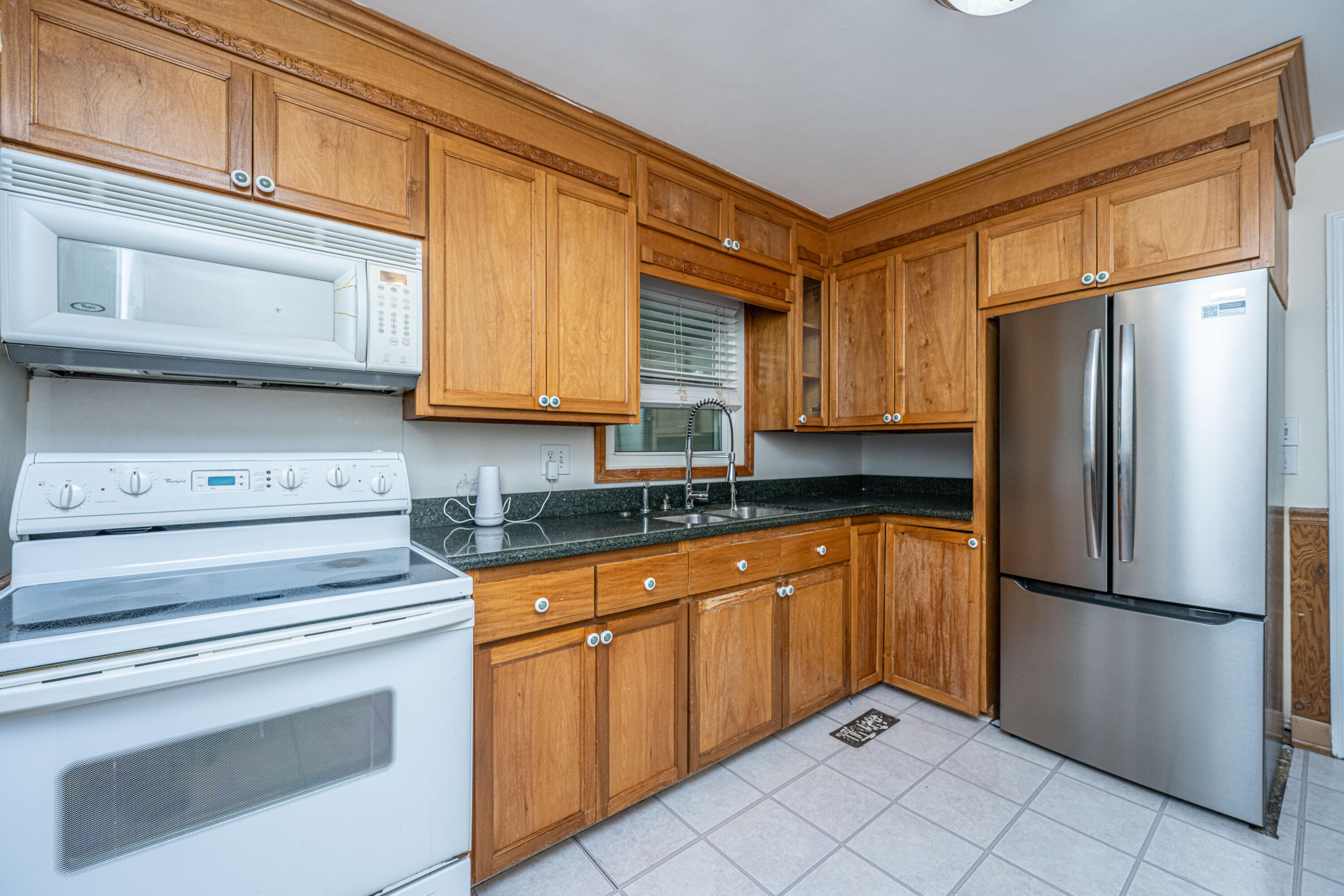 1010 West Recess Road Hanahan, SC 29410 - Photo 7 of 26 1010WRecessRdREDO008