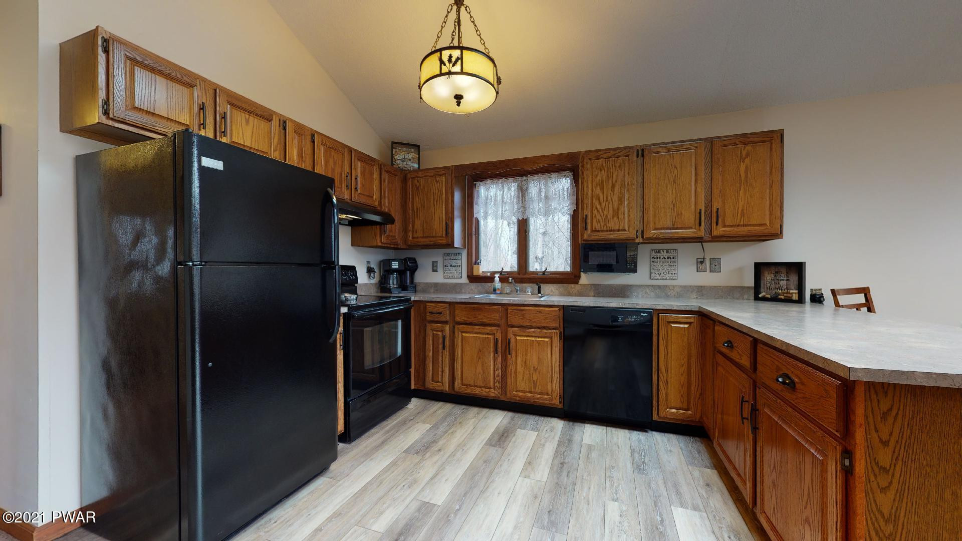 140 Black Bear Road Lake Ariel, PA 18436 - Photo 9 of 43