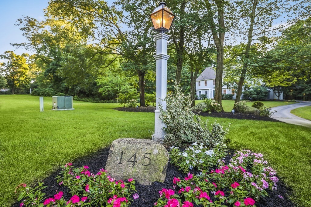 145 Judge Cushing Road Scituate, MA 02066 - Photo 16 of 42