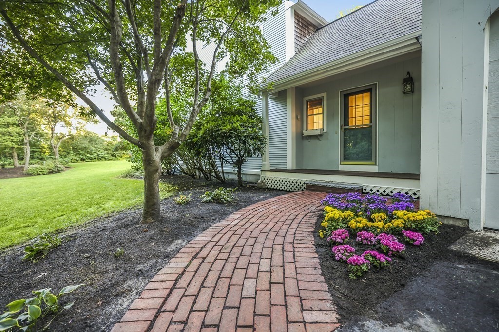 145 Judge Cushing Road Scituate, MA 02066 - Photo 17 of 42