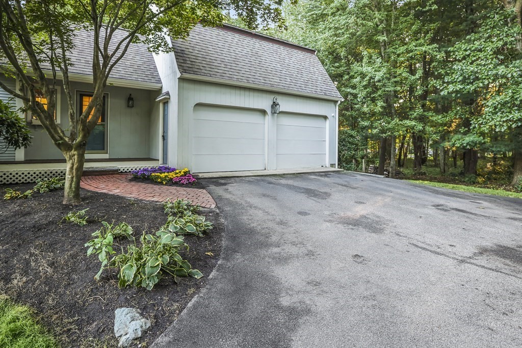 145 Judge Cushing Road Scituate, MA 02066 - Photo 10 of 42