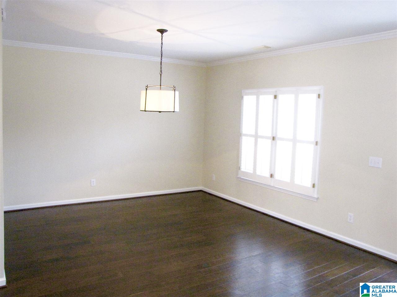 441 Eaton Road Hoover, AL 35242 - Photo 4 of 24