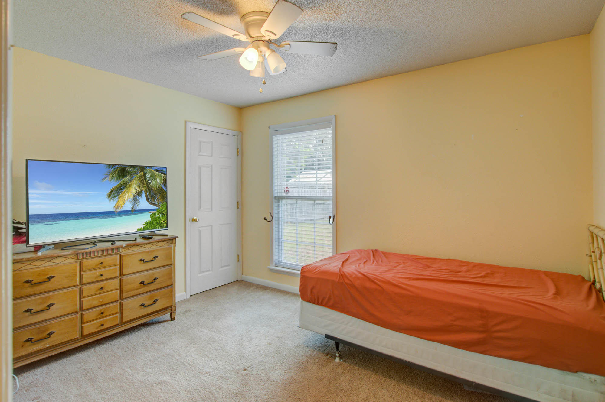 111 Lancashire Road Summerville, SC 29486 - Photo 14 of 22 111 Lancashire (16)