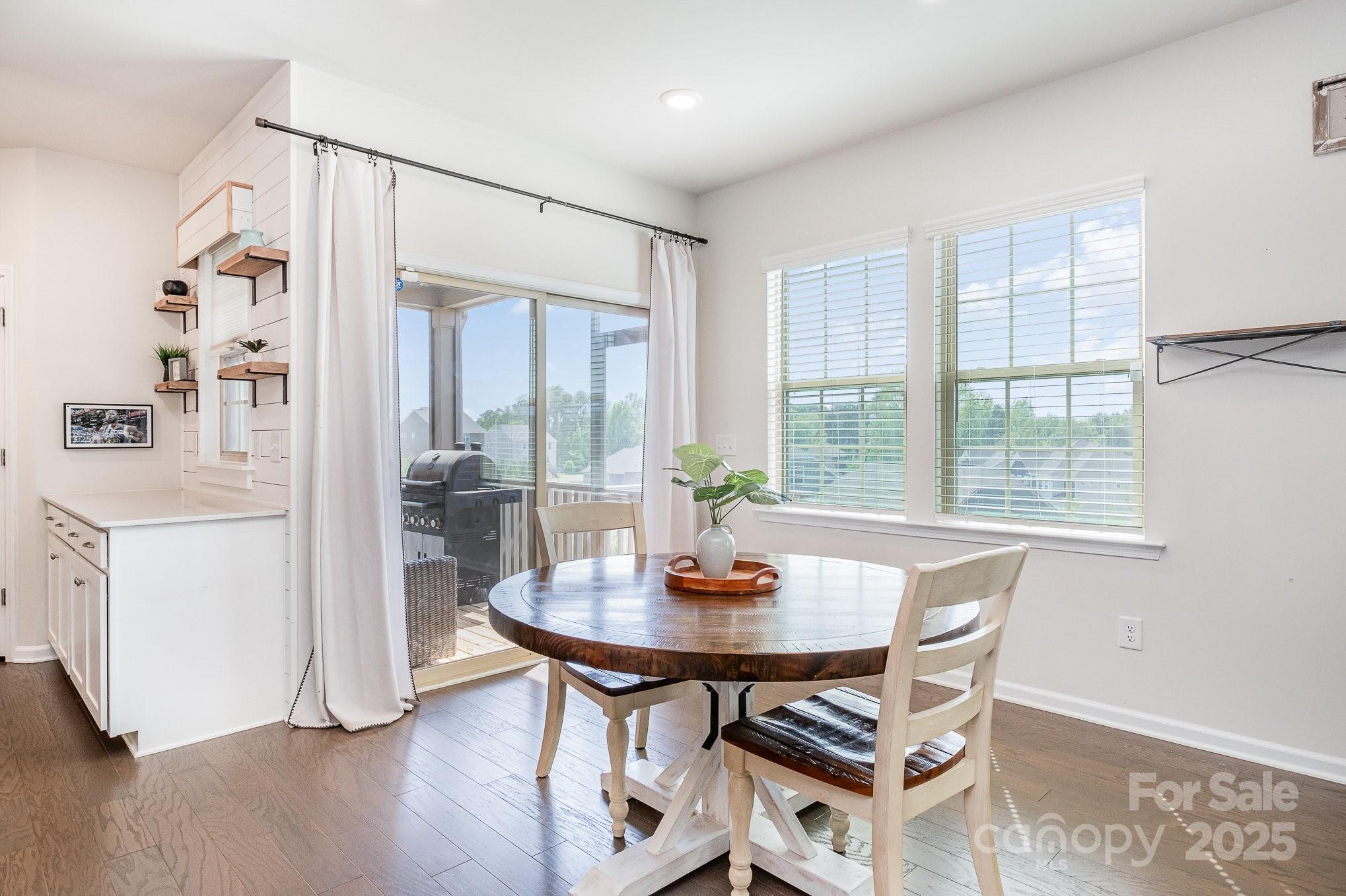 17502 Snug Harbor Road Charlotte, NC 28278 - Photo 18 of 36 Gallery Image 18