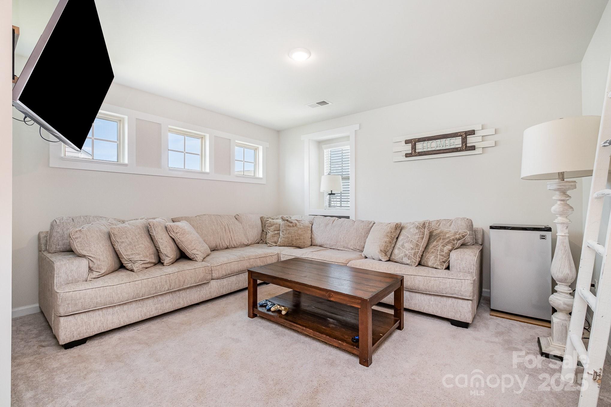 17502 Snug Harbor Road Charlotte, NC 28278 - Photo 22 of 36 Gallery Image 22