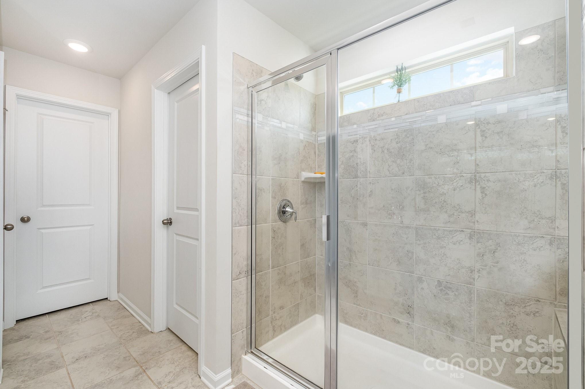 17502 Snug Harbor Road Charlotte, NC 28278 - Photo 27 of 36 Gallery Image 27