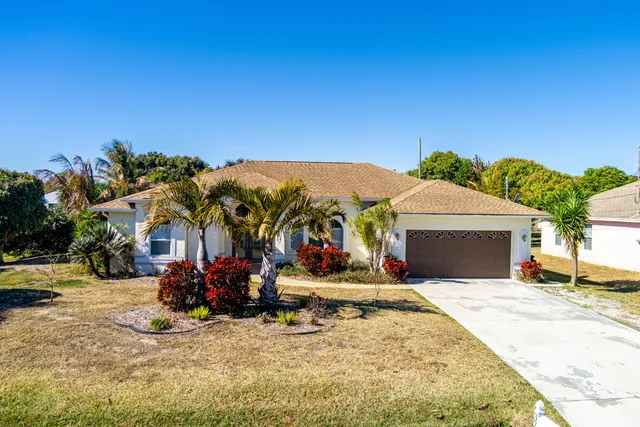 $599,000 | 3210 Southeast Otis Lane, Port St. Lucie, FL 34984