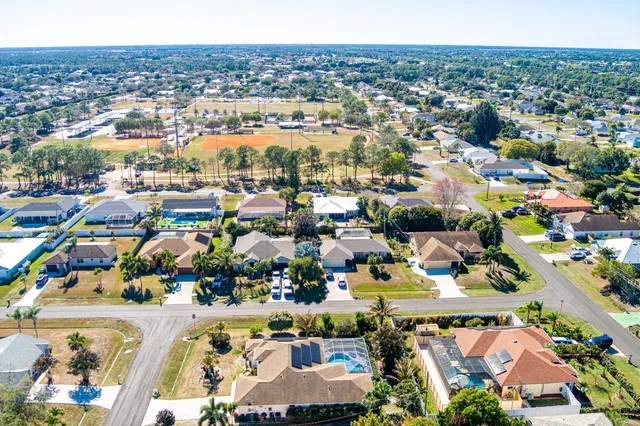 $599,000 | 3210 Southeast Otis Lane, Port St. Lucie, FL 34984