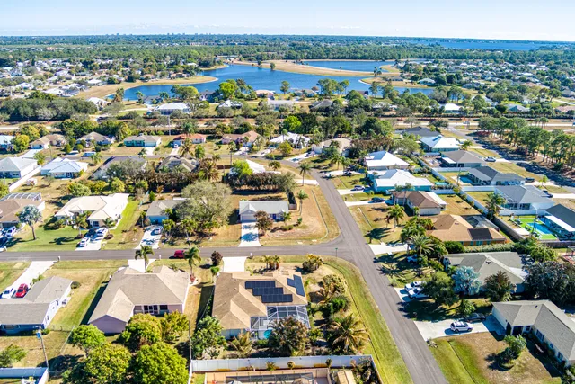 $599,000 | 3210 Southeast Otis Lane, Port St. Lucie, FL 34984