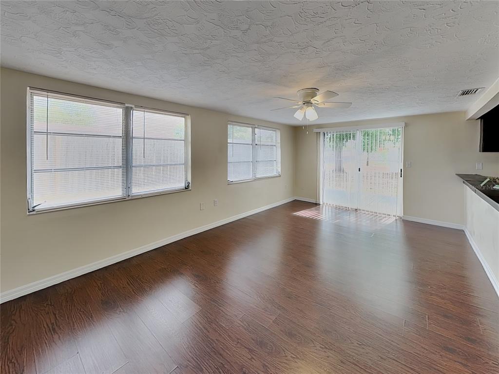 6041 9th Avenue New Port Richey, FL 34653 - Photo 4 of 19