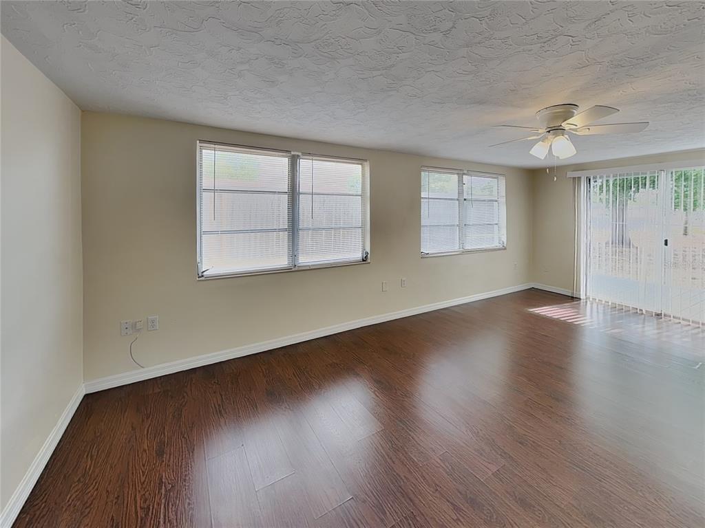 6041 9th Avenue New Port Richey, FL 34653 - Photo 5 of 19