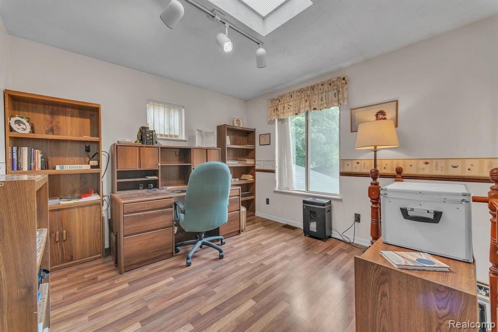 2710 Frembes Road Waterford, MI 48329 - Photo 32 of 61 Gallery Image 32