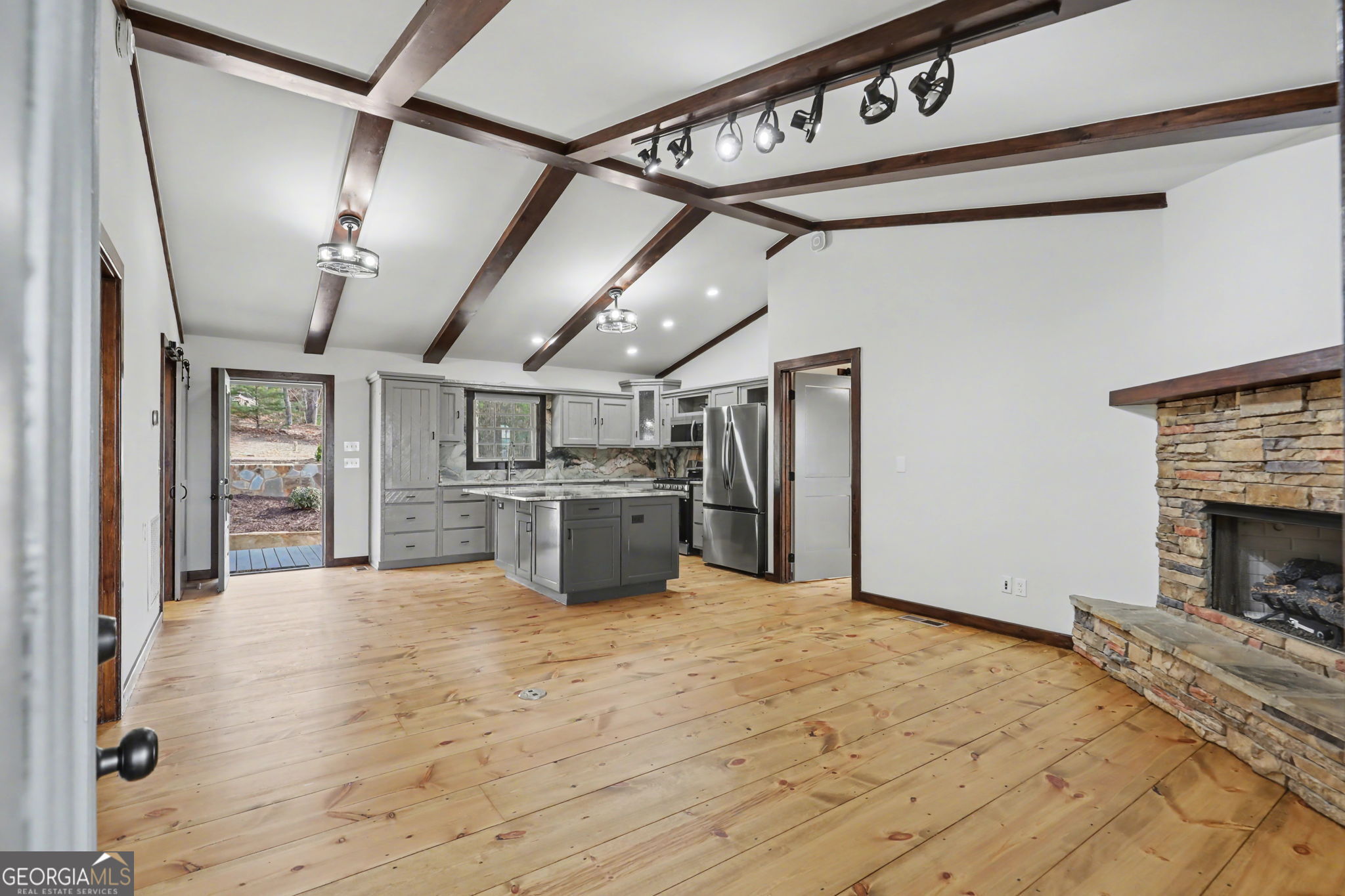 720 Meadow Brook Trail Morganton, GA 30560 - Photo 14 of 34