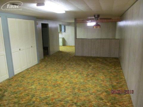 5363 Lennon Road Swartz Creek, MI 48473 - Photo 24 of 34 20349556-23.JPG